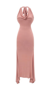 TRÄGERLOSES, figurbetontes MIDIKLEID